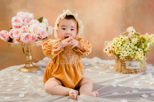 莆田宝宝吐舌头怎么回事